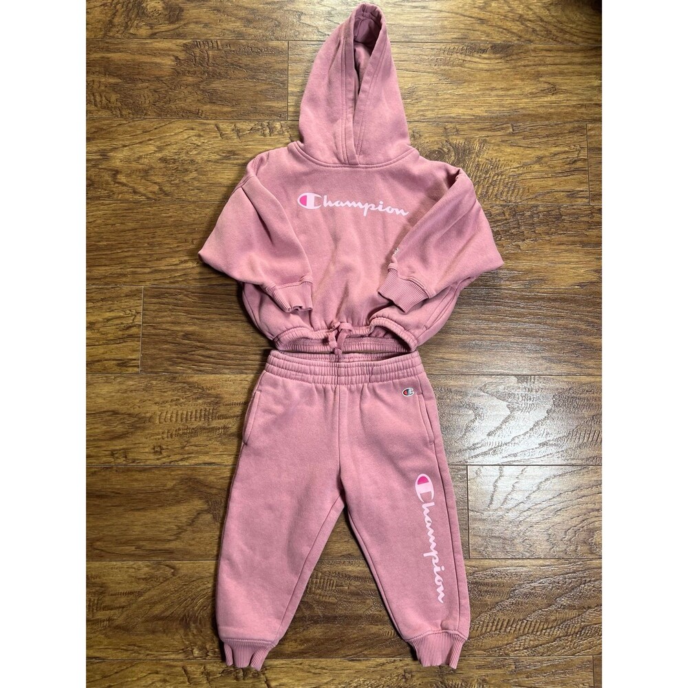 Champion Kids 2 piece Pink Jogger Set with Champion Logo size 2T